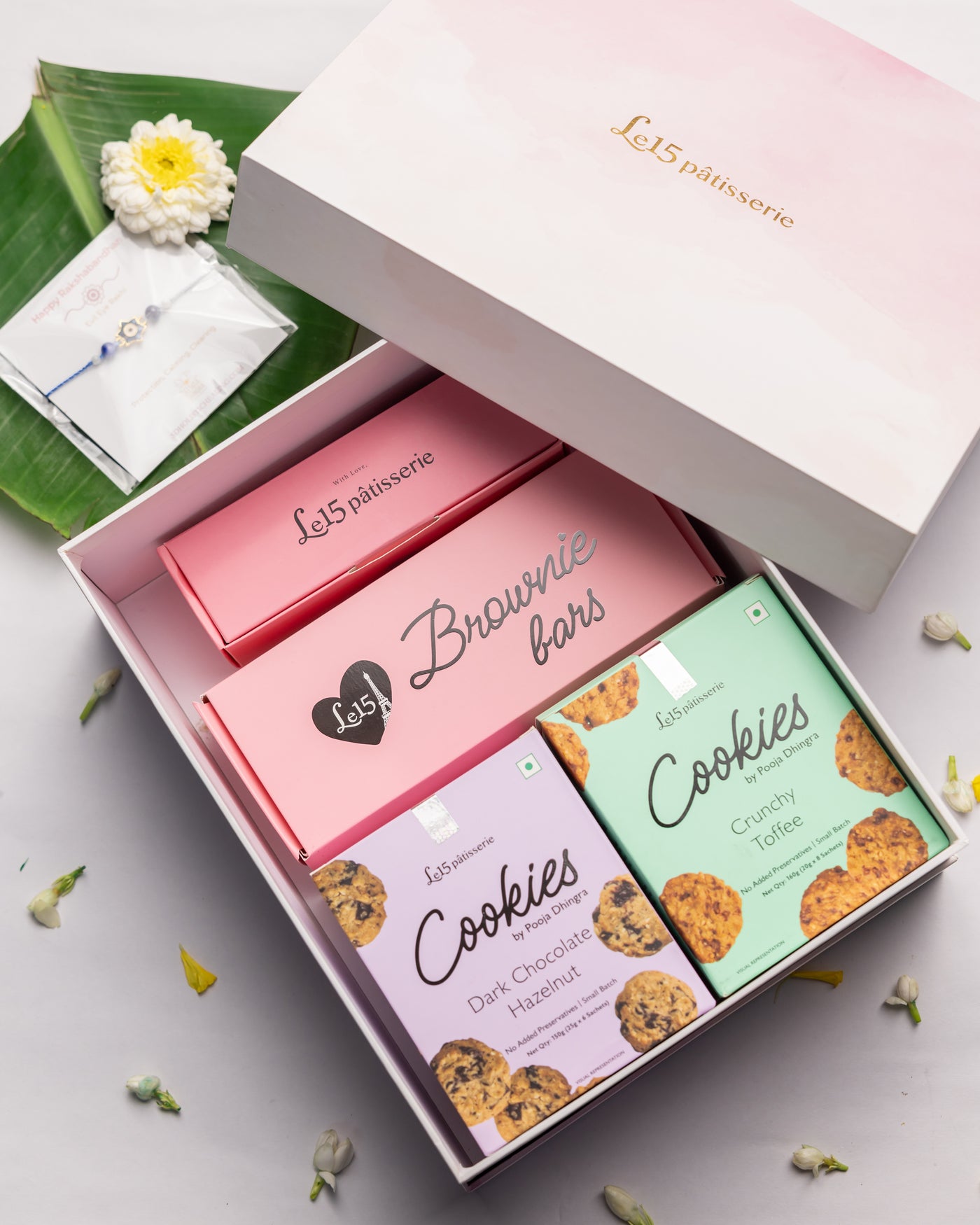 Little Bit of Everything Gift Box (Eggless)
