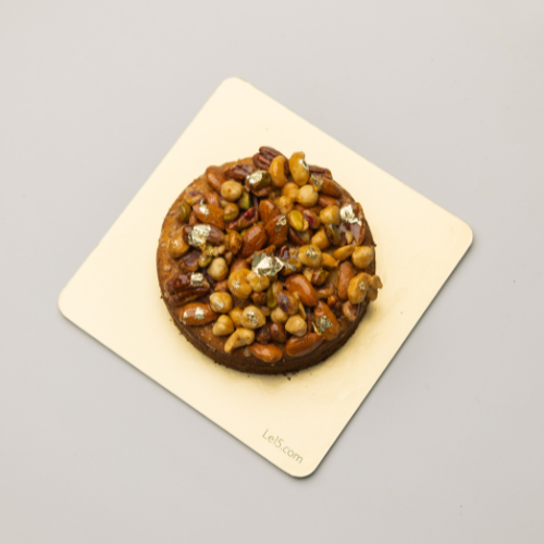Le15 Festive Mawa Cake