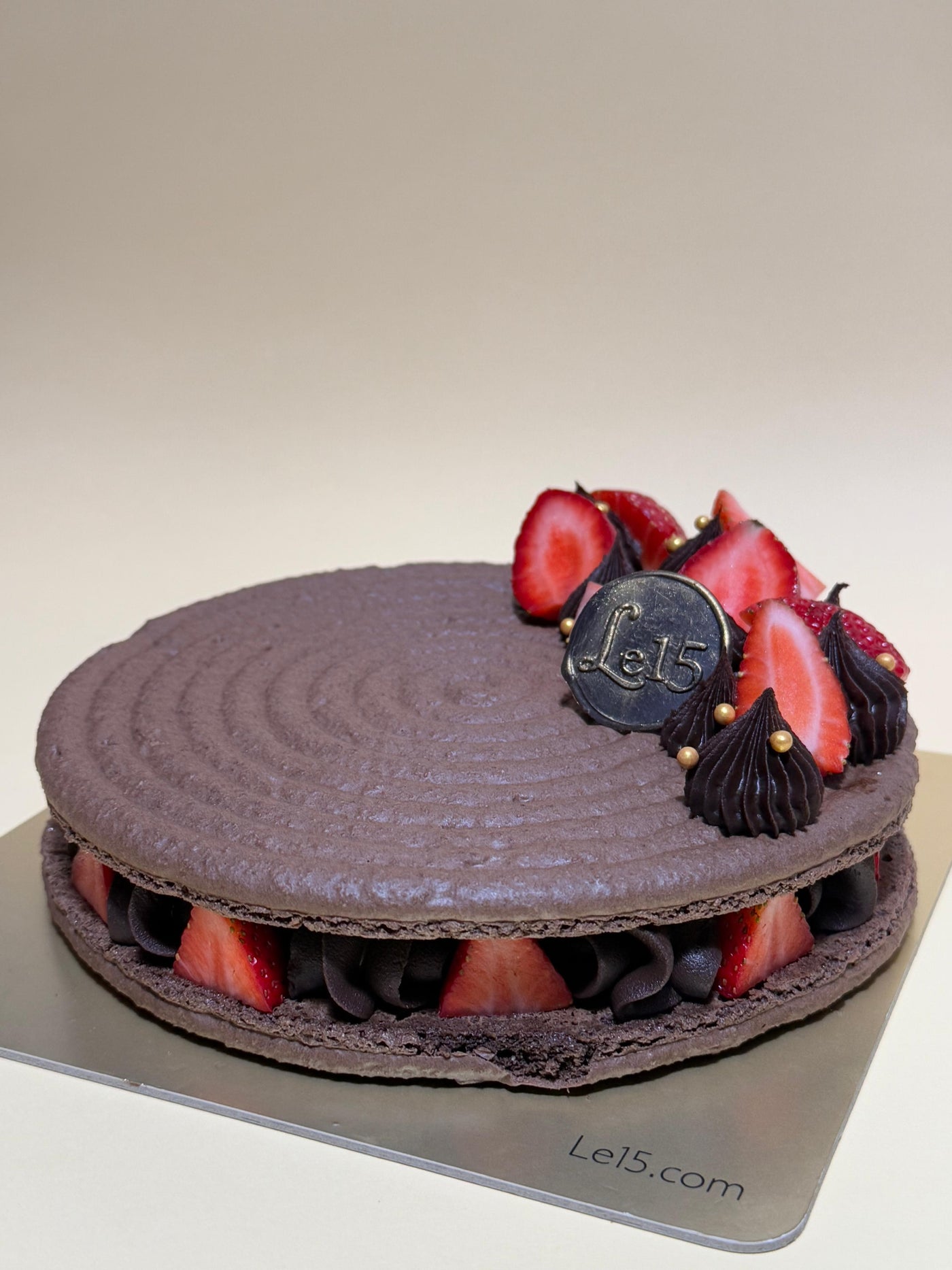 Dark Chocolate And Strawberry Macaron Cake Large